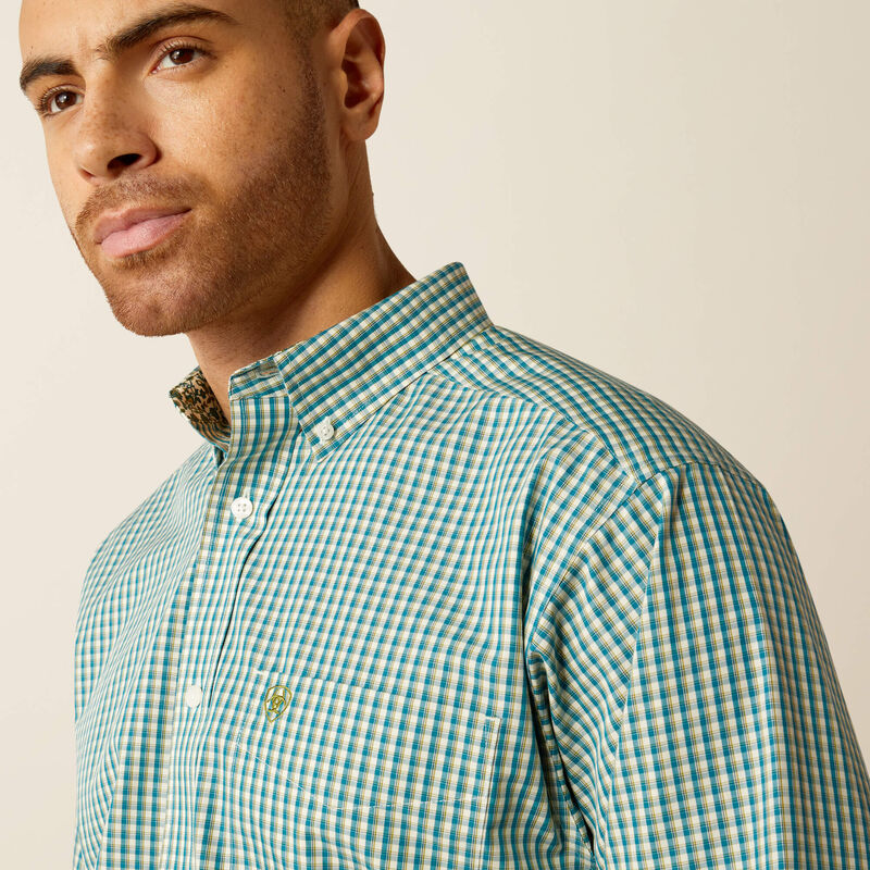 Wrinkle Free Gus Classic Fit Shirt