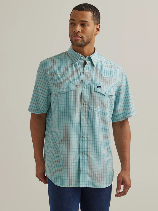 Wrangler Performace SS Button up- Sky Blue