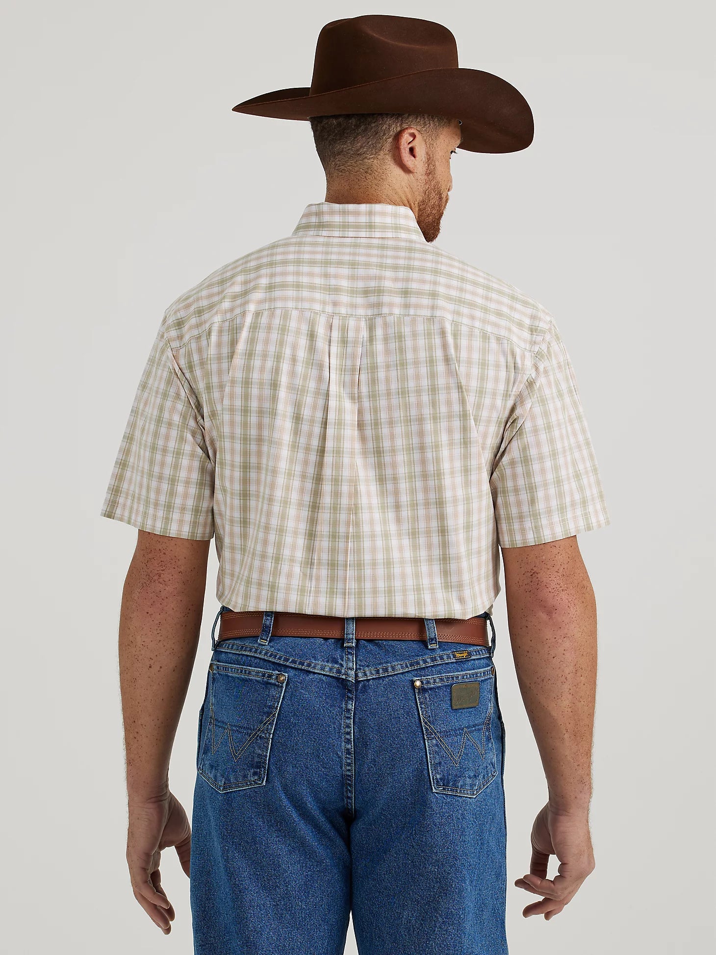 George Strait Short Sleeve Button Down Shirt -Grassy Plaid – Farmers and Ranchers Outlet LLC George Strait Short Sleeve Button Down Shirt -Grassy Plaid – Farmers and Ranchers Outlet LLC